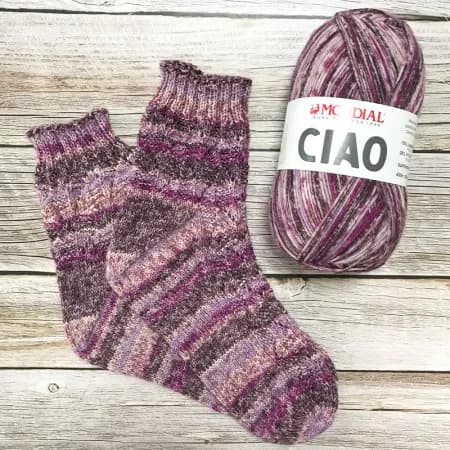 Ciao Sockenwolle von Mondial, 4 fädig, 100 gr